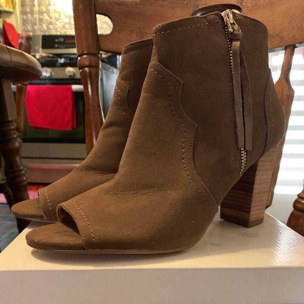 XOXO Booties- Woman’s Size 11
